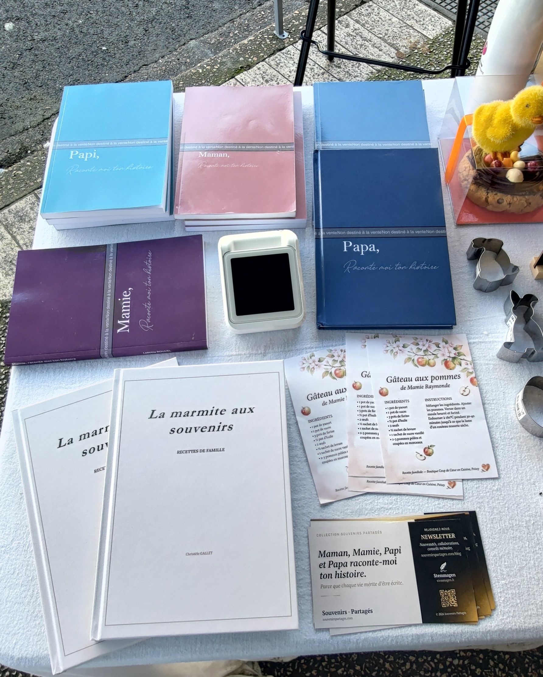 Stand Souvenirs Partagés lors de l'événement de printemps à Poissy, avril 2026